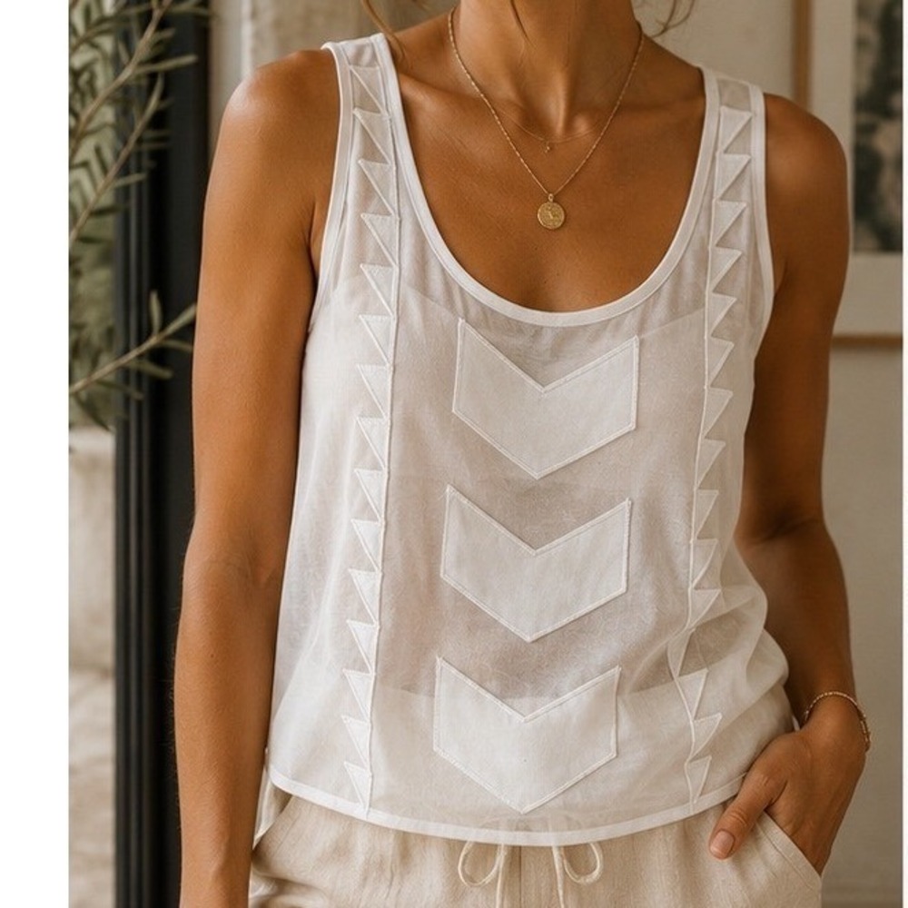 Minkpink Tank Top Womens Medium White Sheer Geometric Applique Boho Sleeveless
